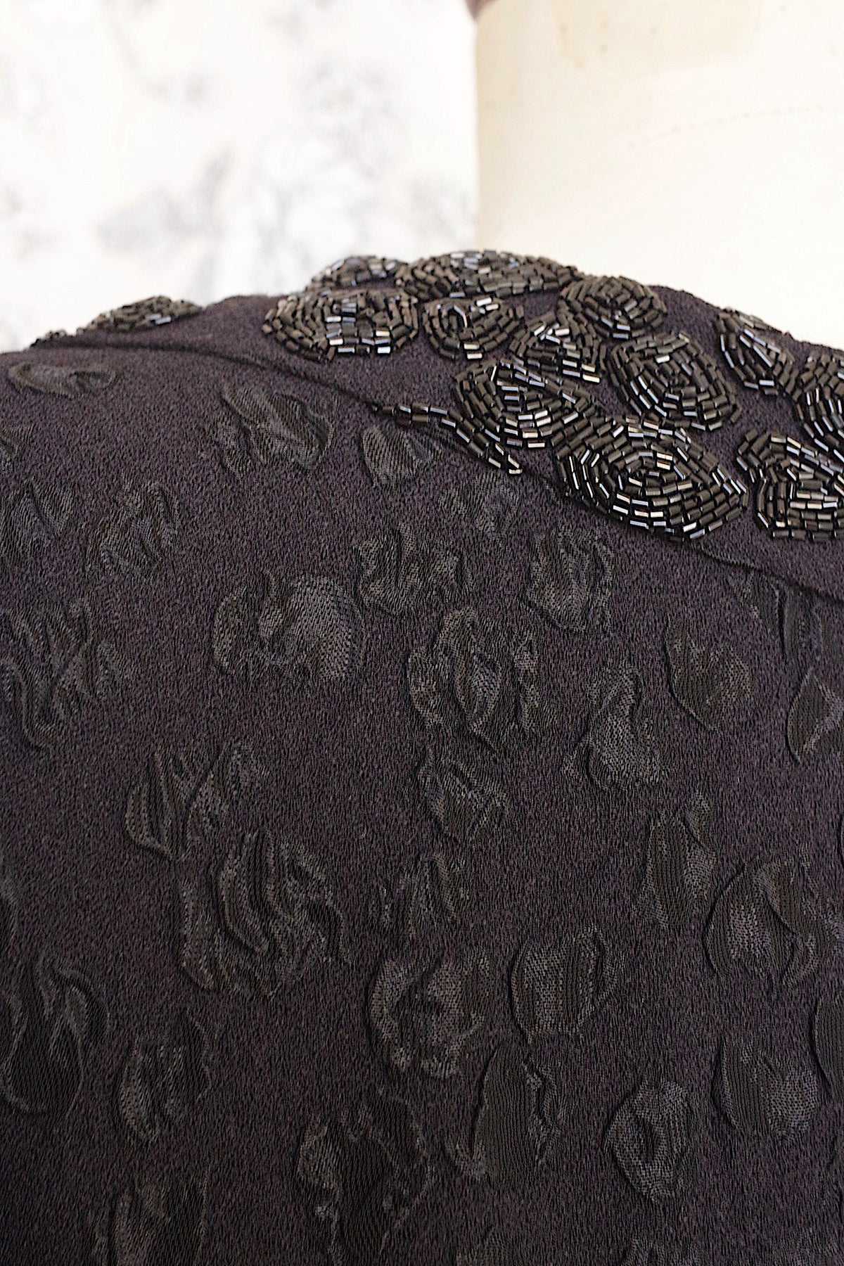 アンティークワンピース vêtement antique 黒ビーズ 12