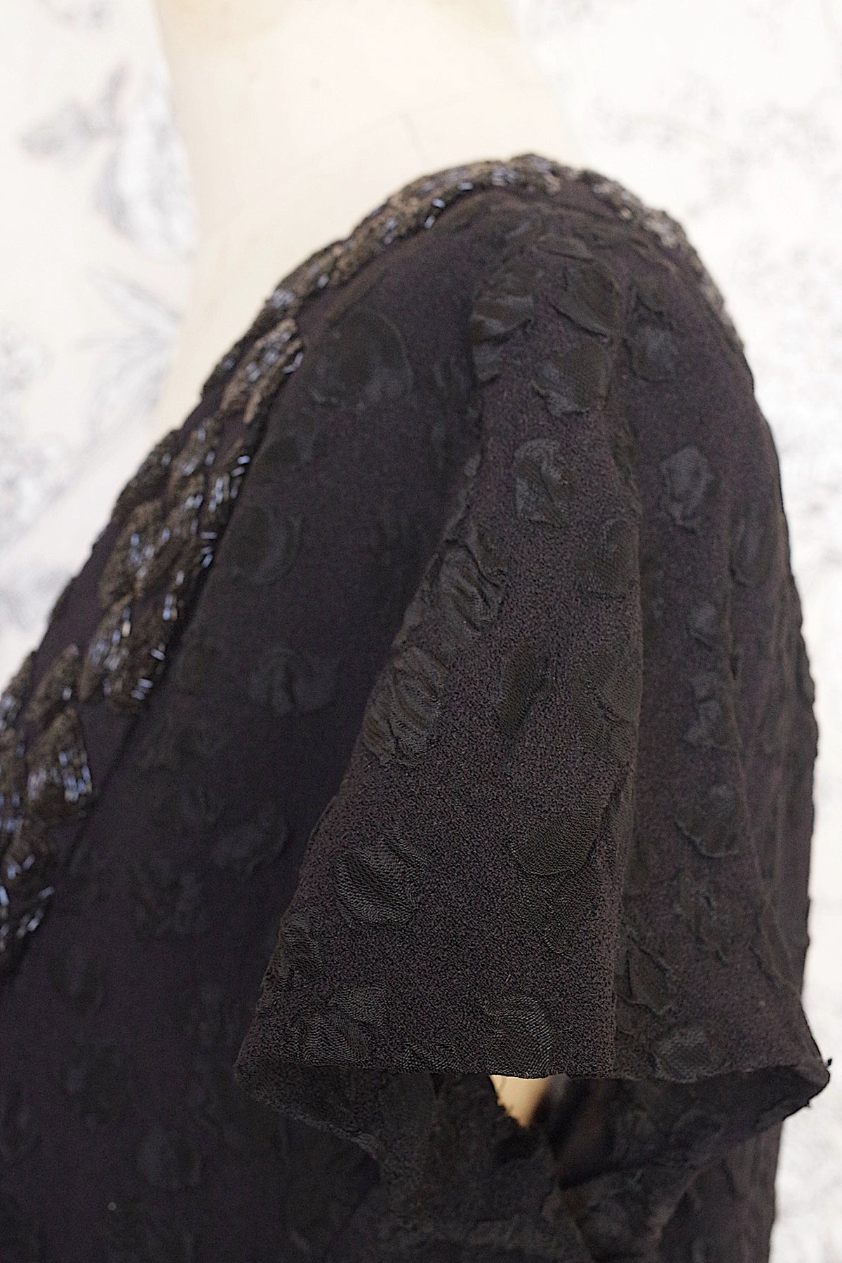 アンティークワンピース vêtement antique 黒ビーズ 13