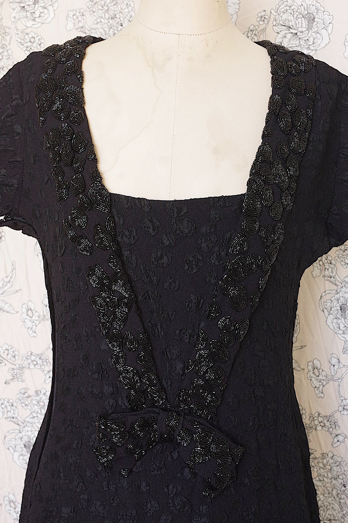 アンティークワンピース vêtement antique 黒ビーズ 2