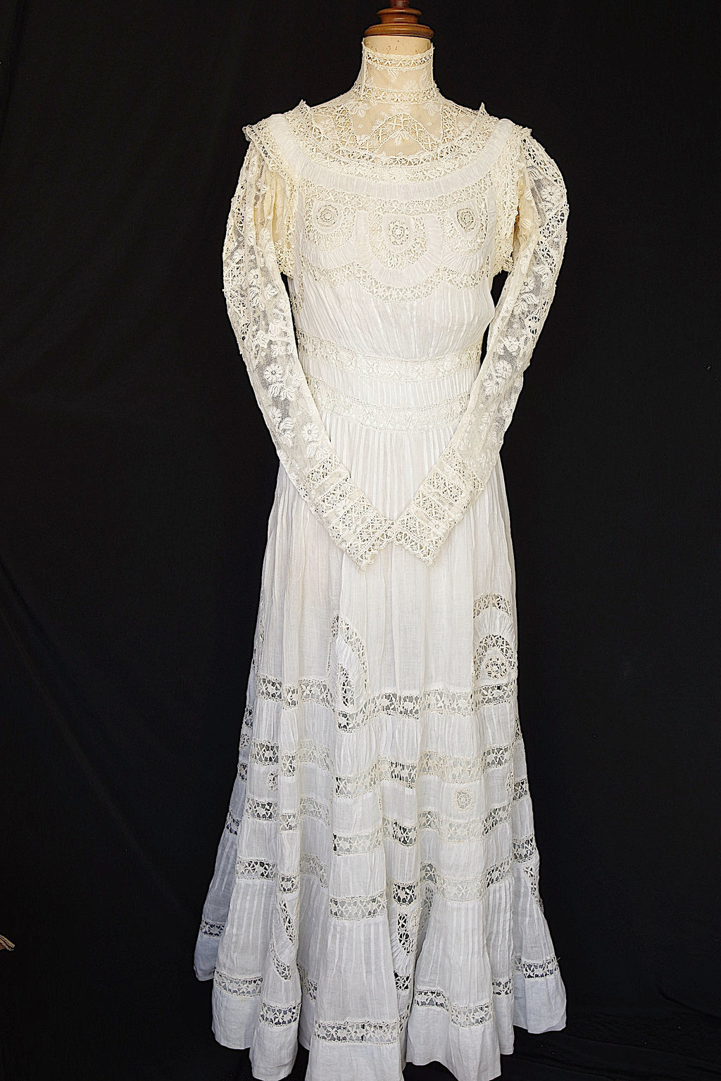 アンティークドレス vêtement ancien レースドレス 2
