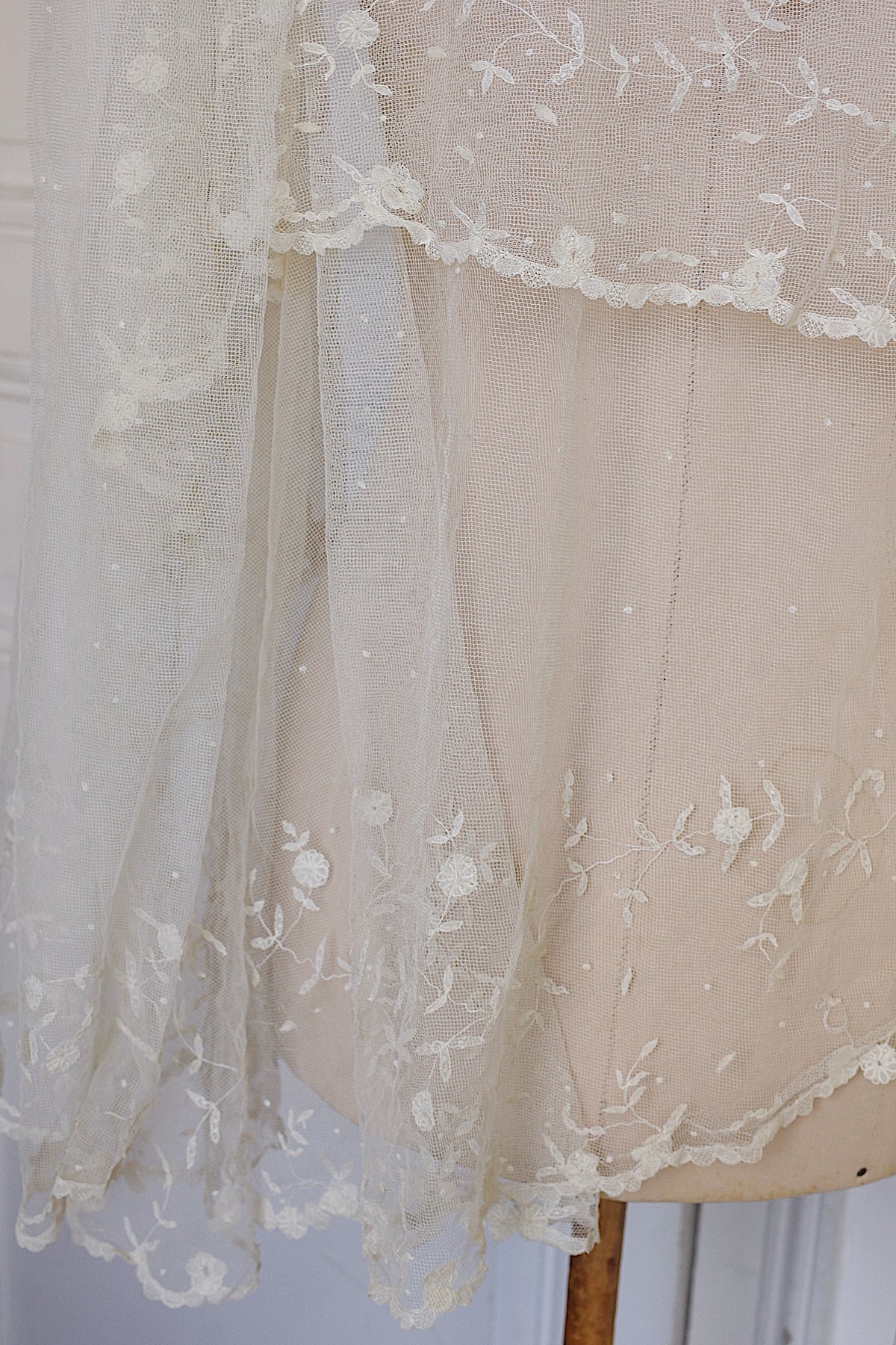 アンティークレース dentelle ancienne 大きなベール 15