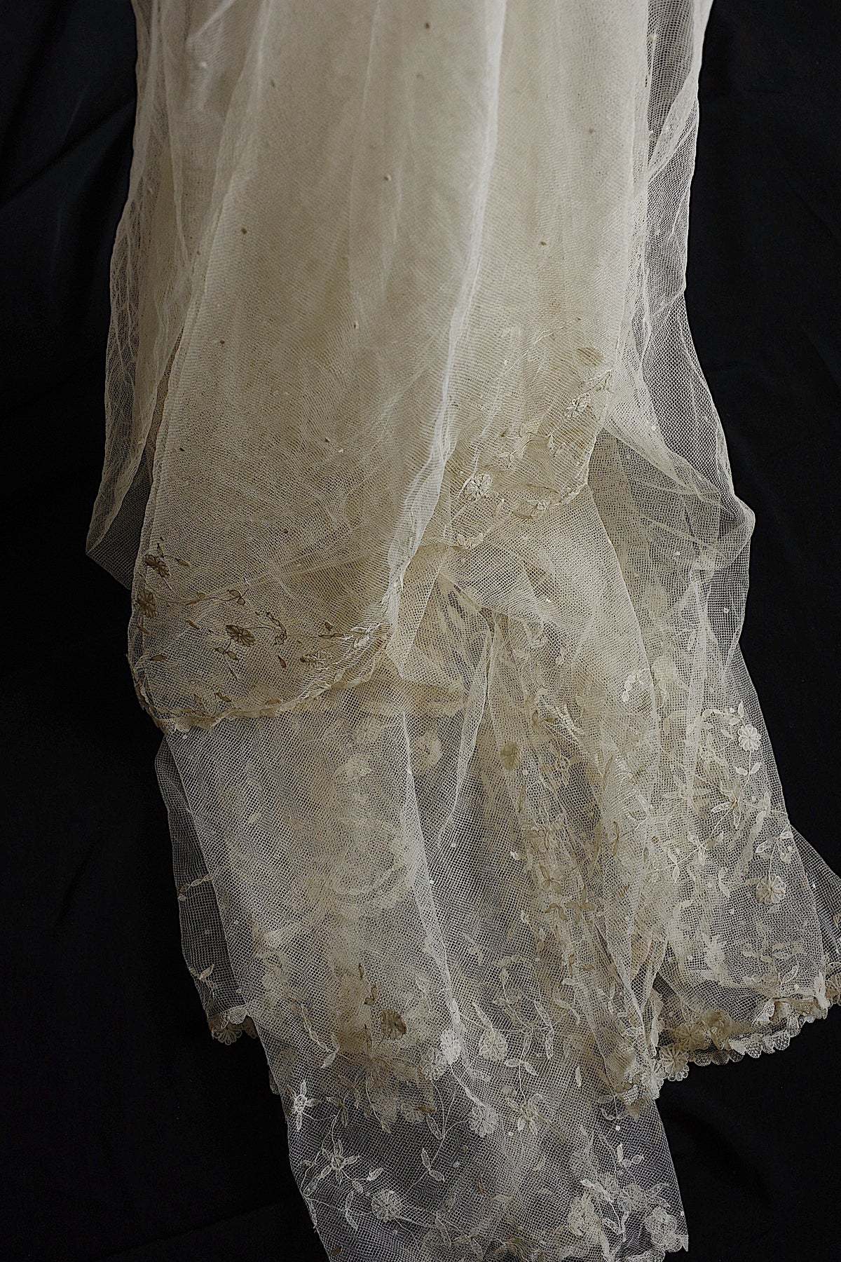 アンティークレース dentelle ancienne 大きなベール 16