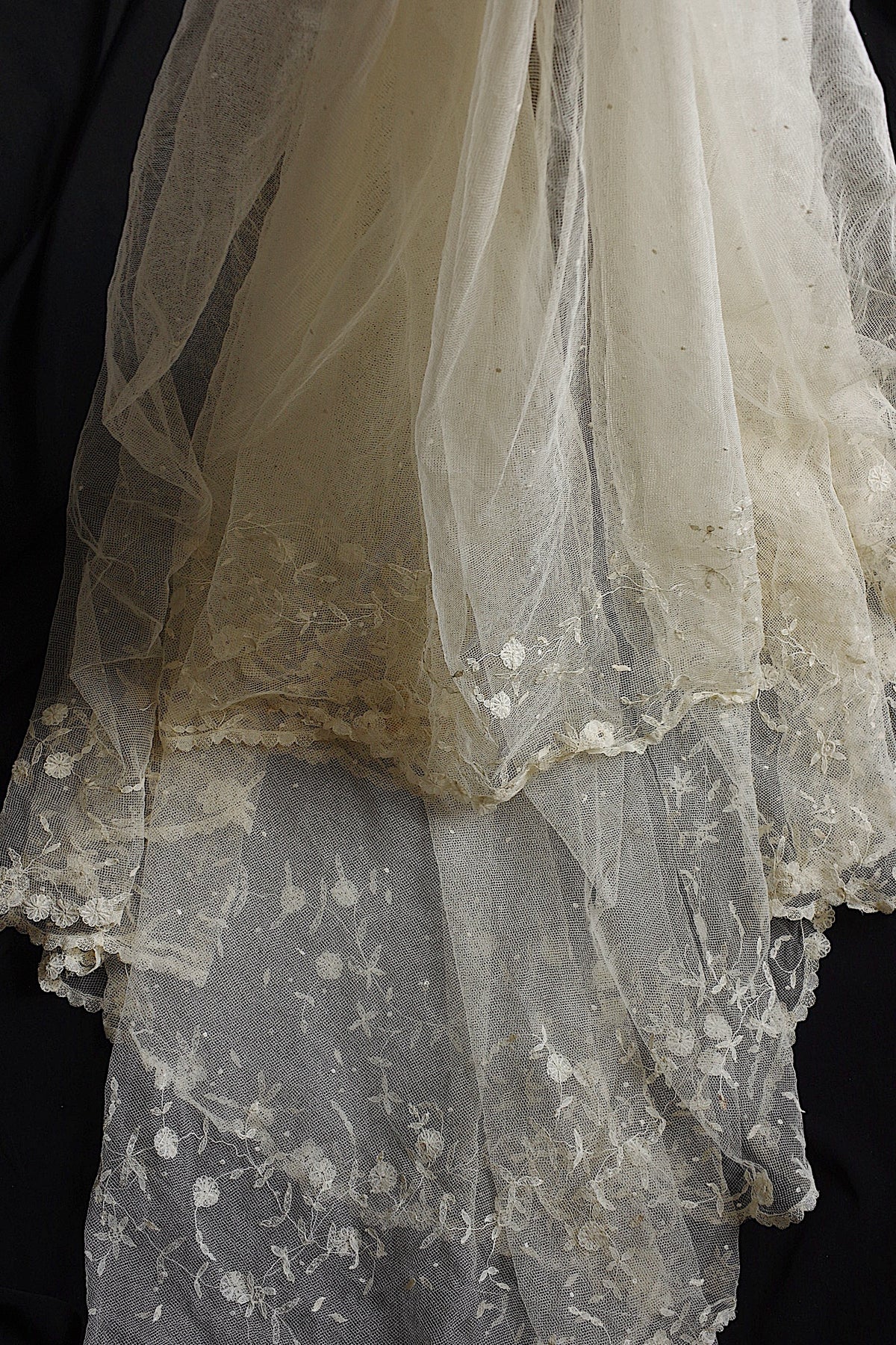 アンティークレース dentelle ancienne 大きなベール 17