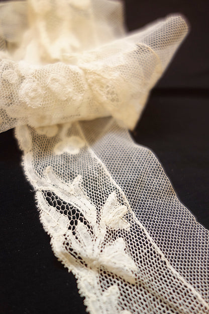 アンティークレース　3種