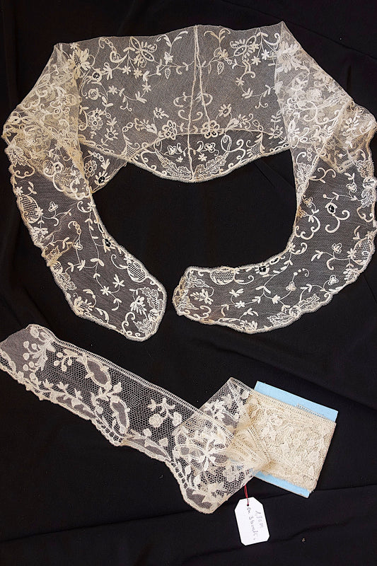 アンティークレース　2種