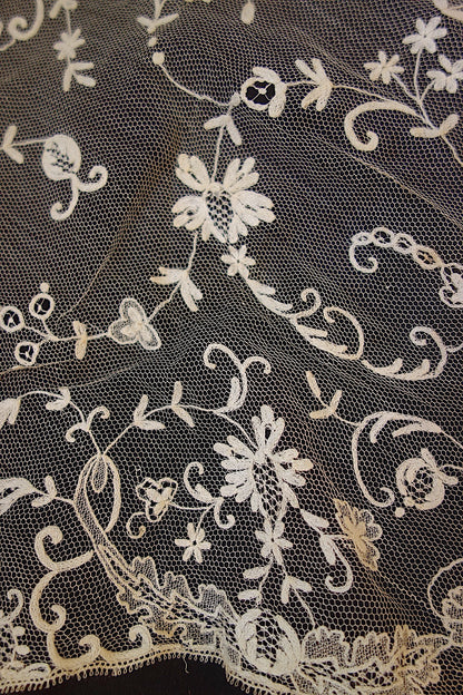 アンティークレース　2種