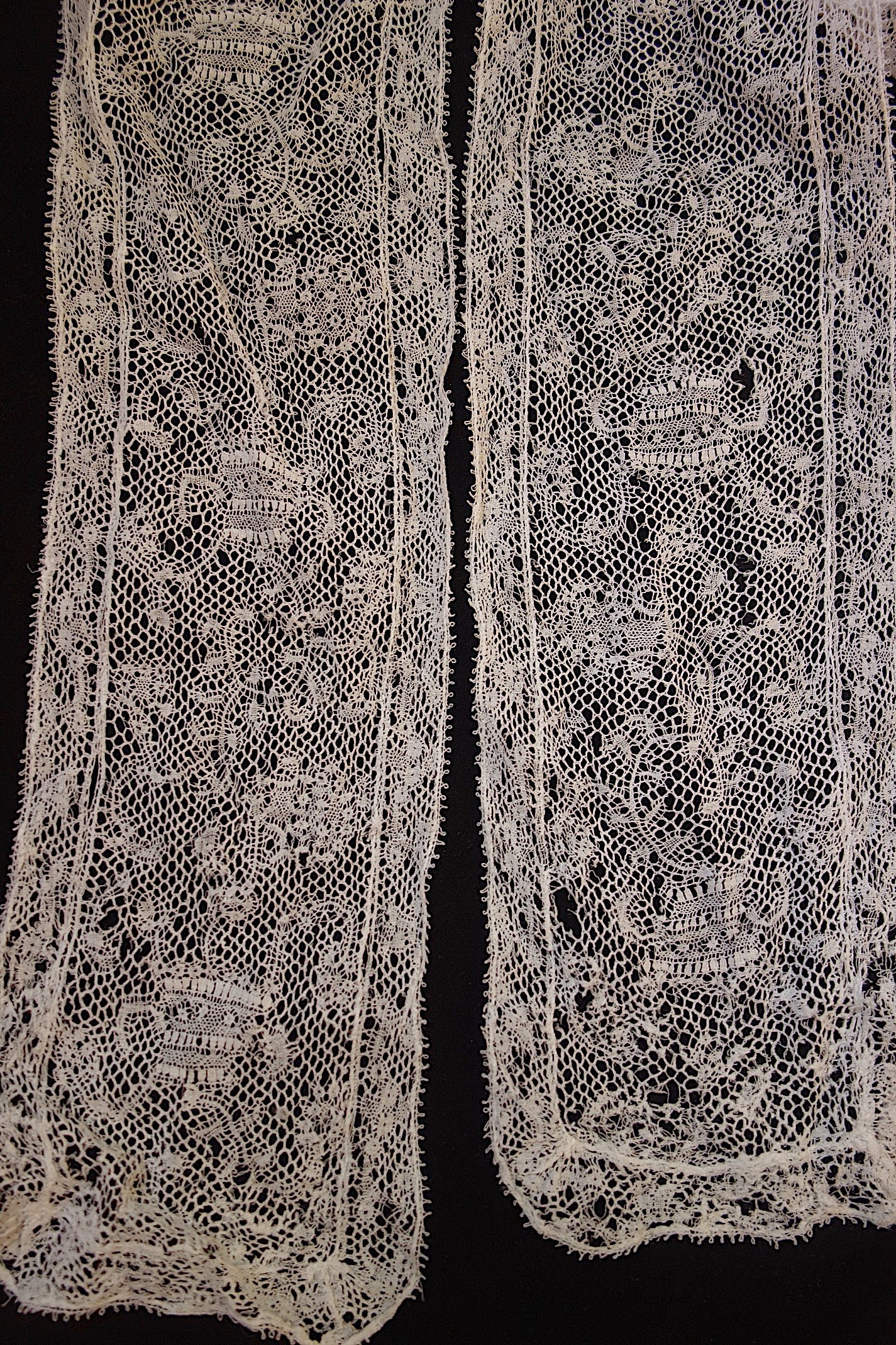 アンティークレース ハギレセット