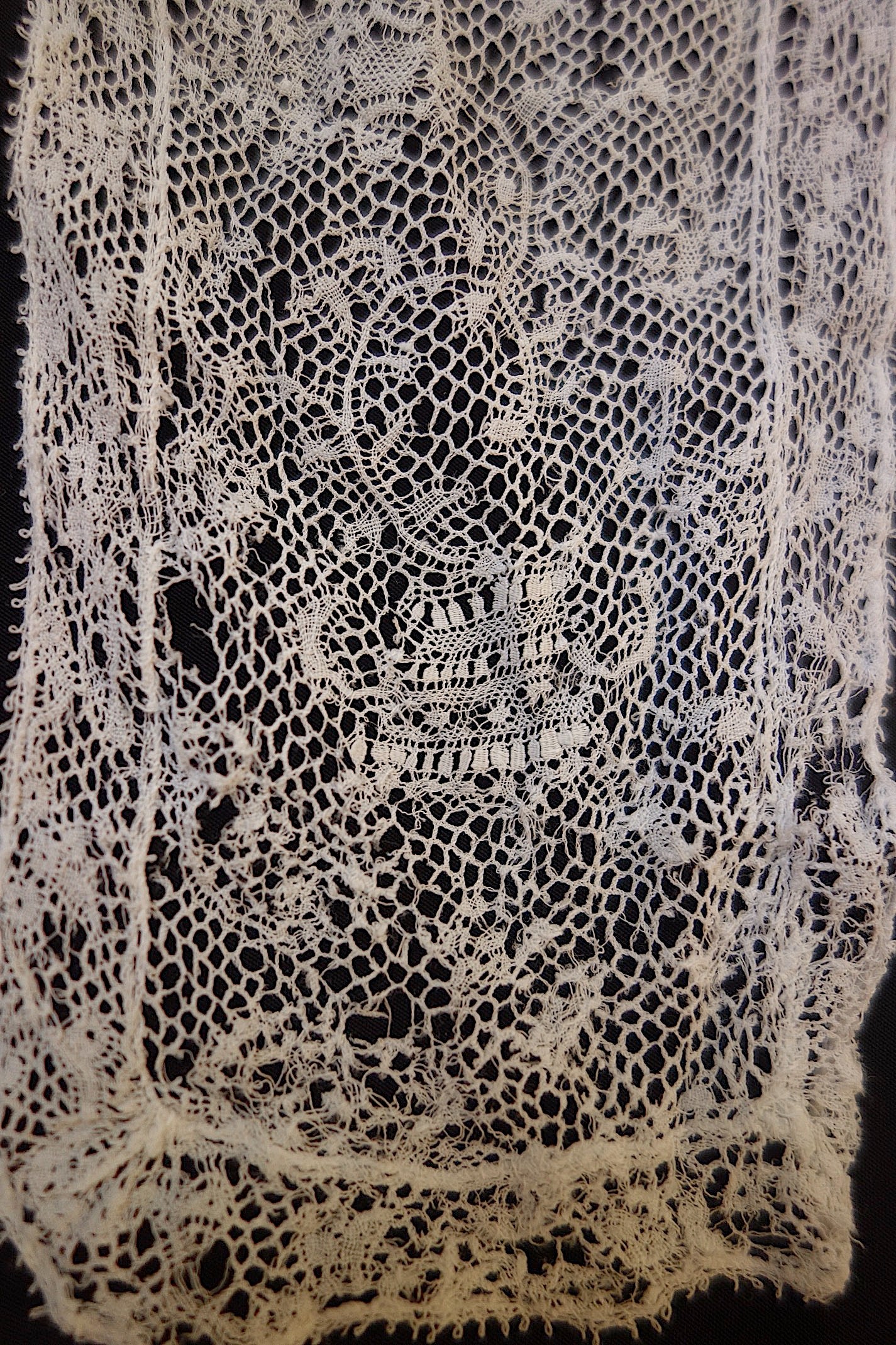 アンティークレース ハギレセット