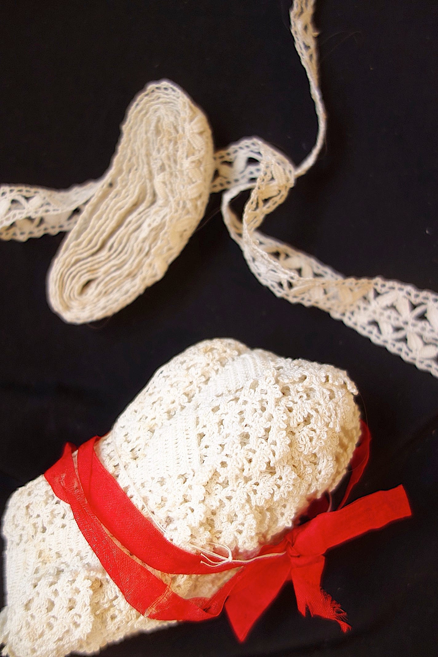 アンティークレース 2種