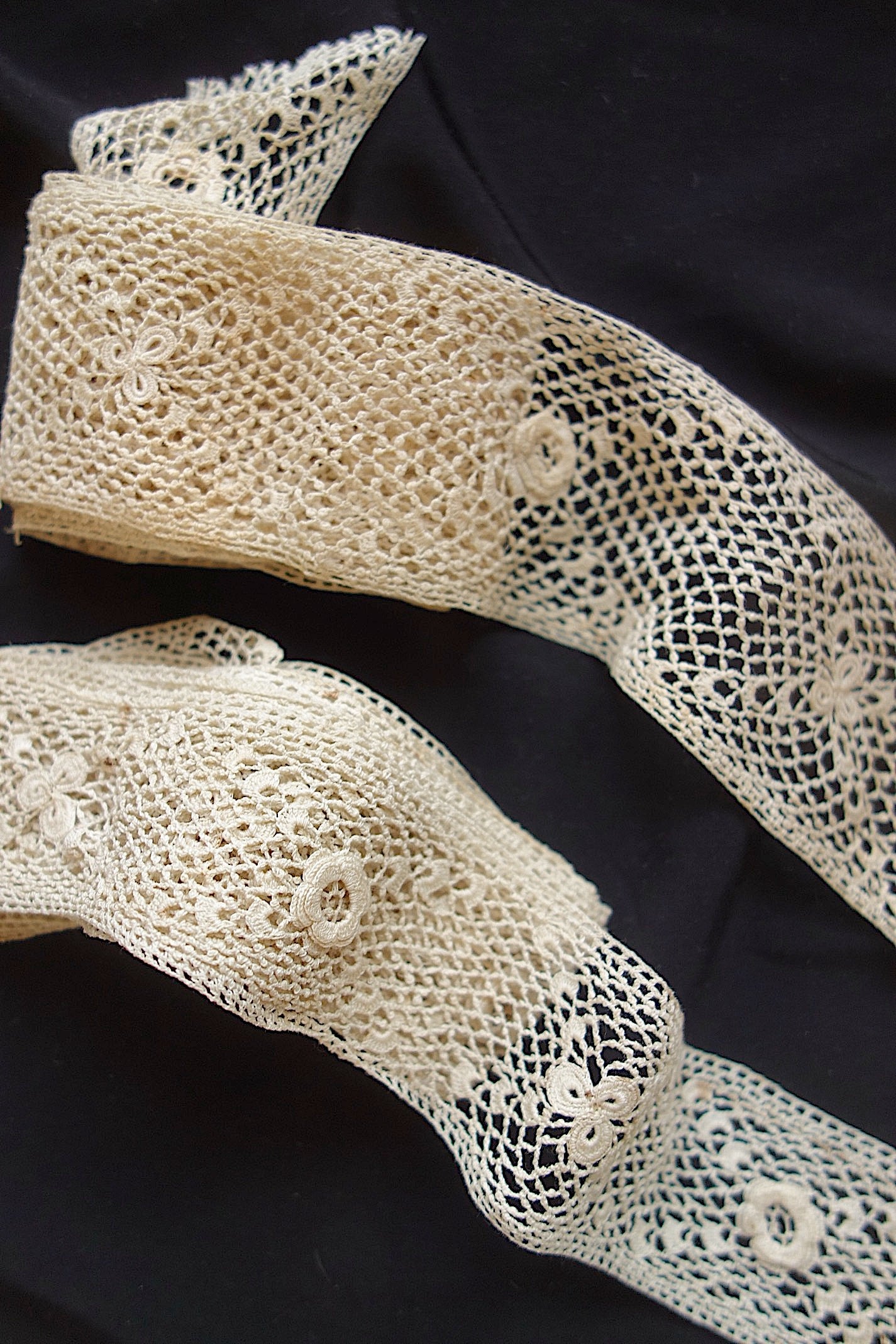 アンティークレース クロシェ　２種