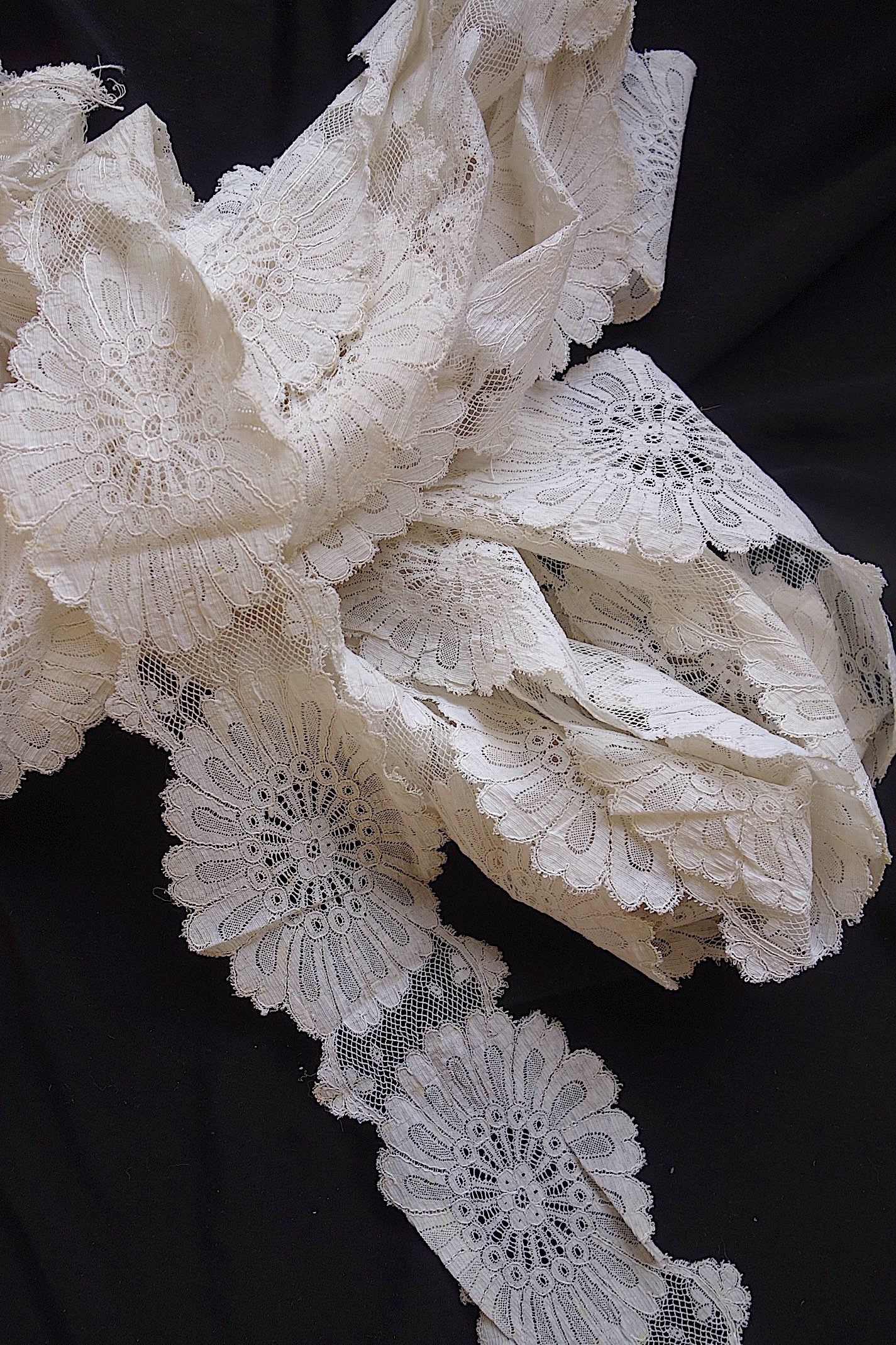 アンティークレース 2mづつ