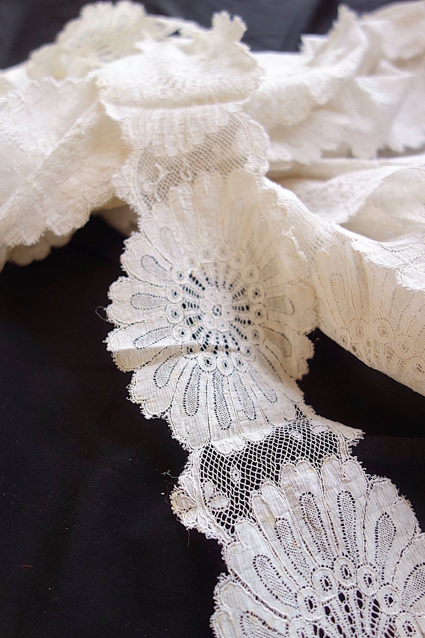 アンティークレース 2mづつ