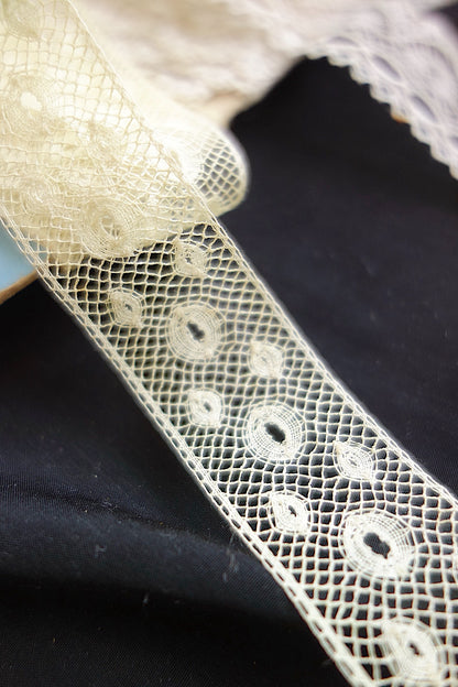 アンティークレース 4種