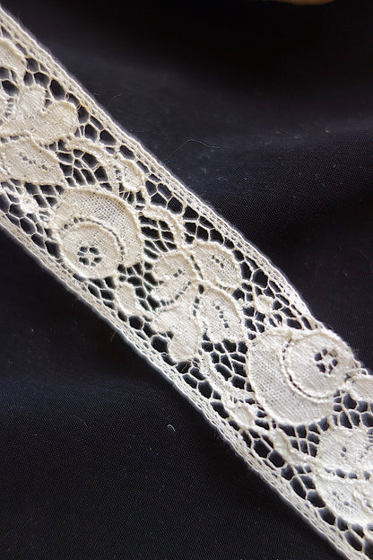 アンティークレース 4種