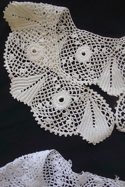 アンティークレース 襟3つ