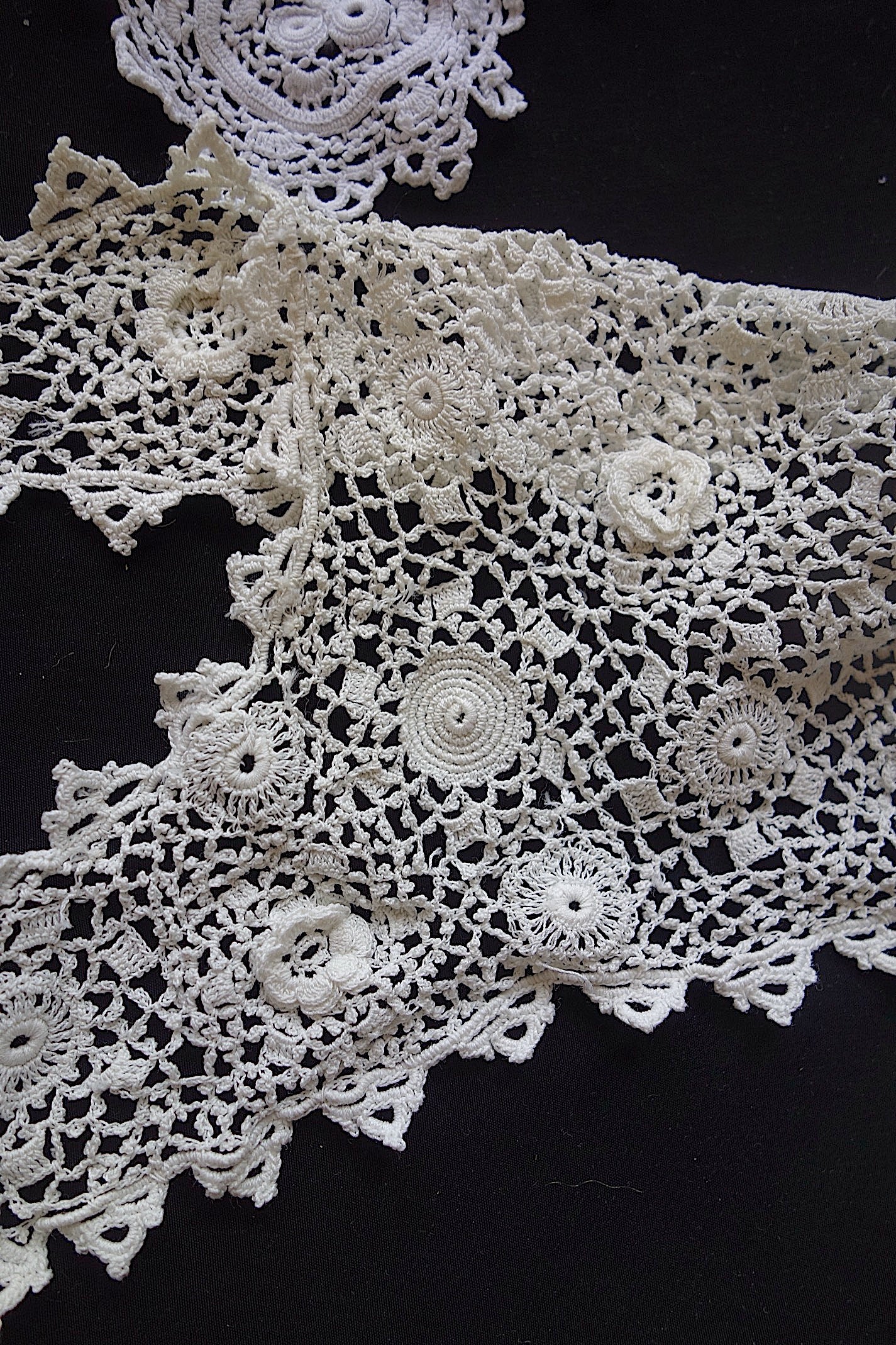 アンティークレース 襟3つ