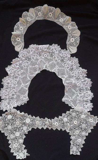 アンティークレース 襟3つ