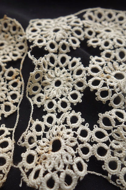 アンティークレース　モチーフlots 1