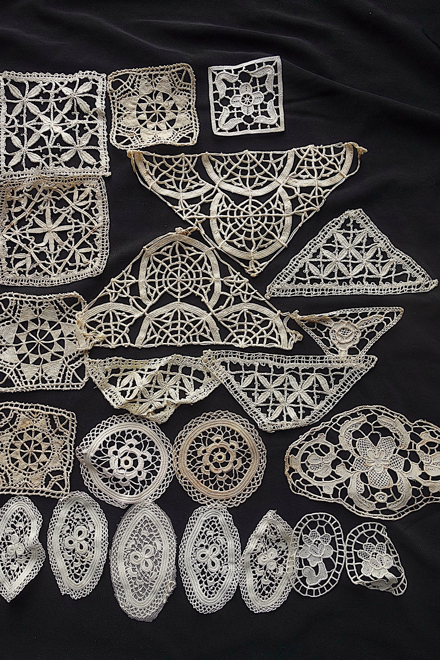 アンティークレース　モチーフlots3