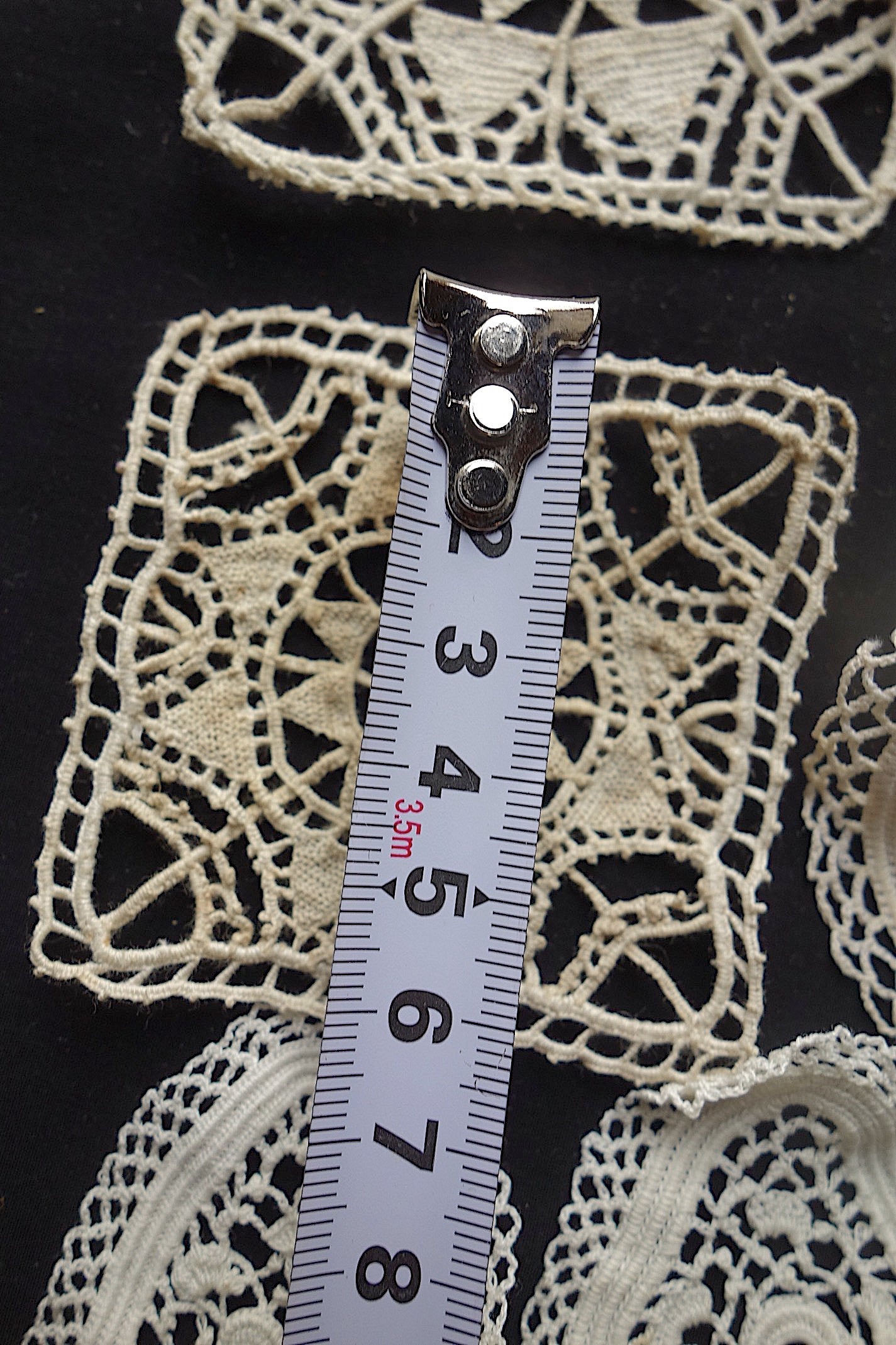 アンティークレース　モチーフlots3