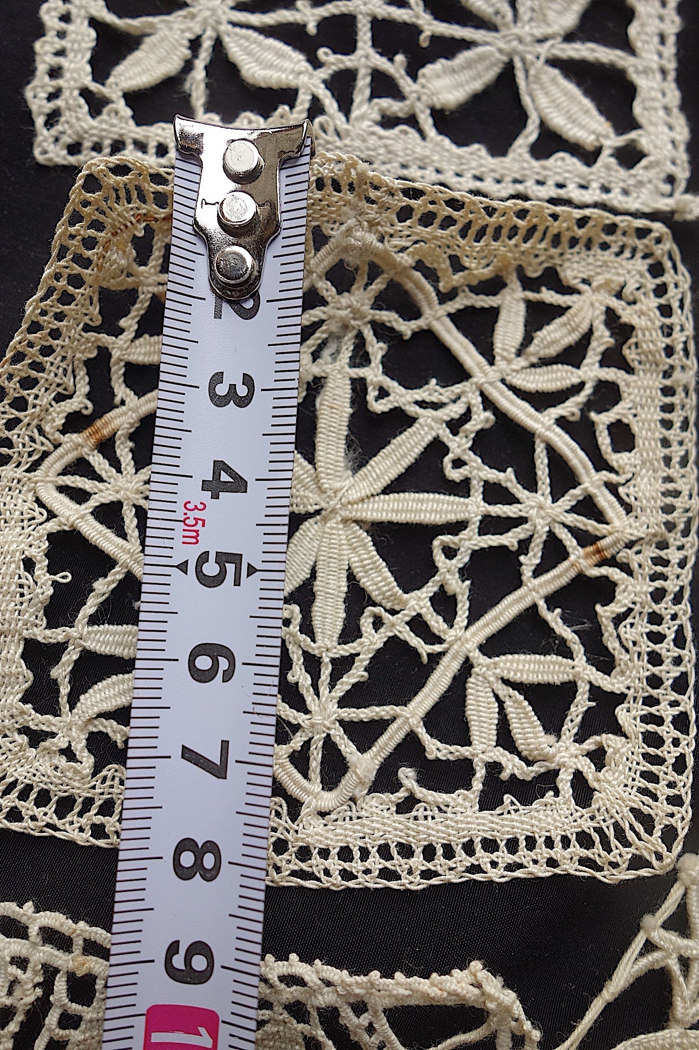 アンティークレース　モチーフlots3