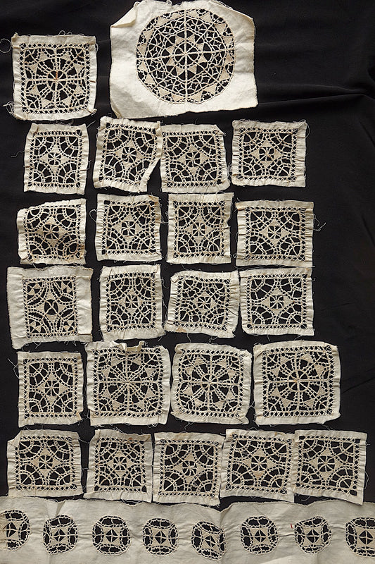 アンティークレース　モチーフlots5