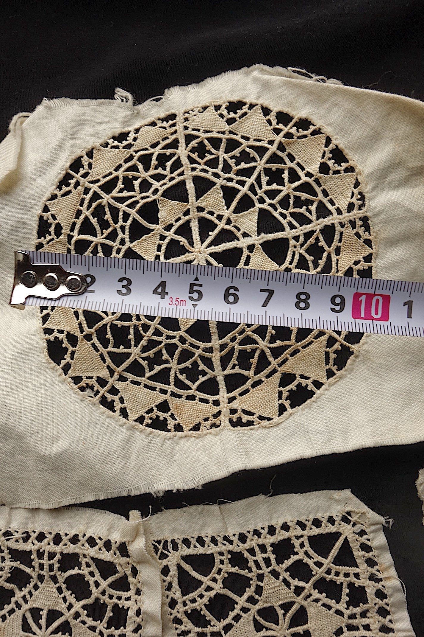 アンティークレース　モチーフlots5