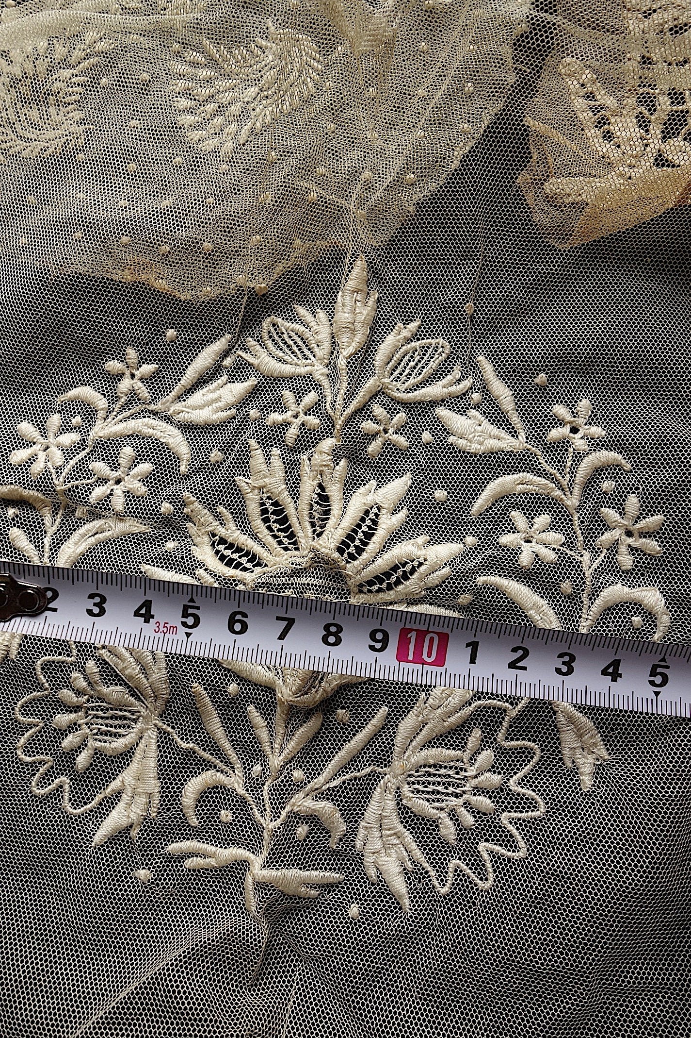 アンティークレース　モチーフlots7