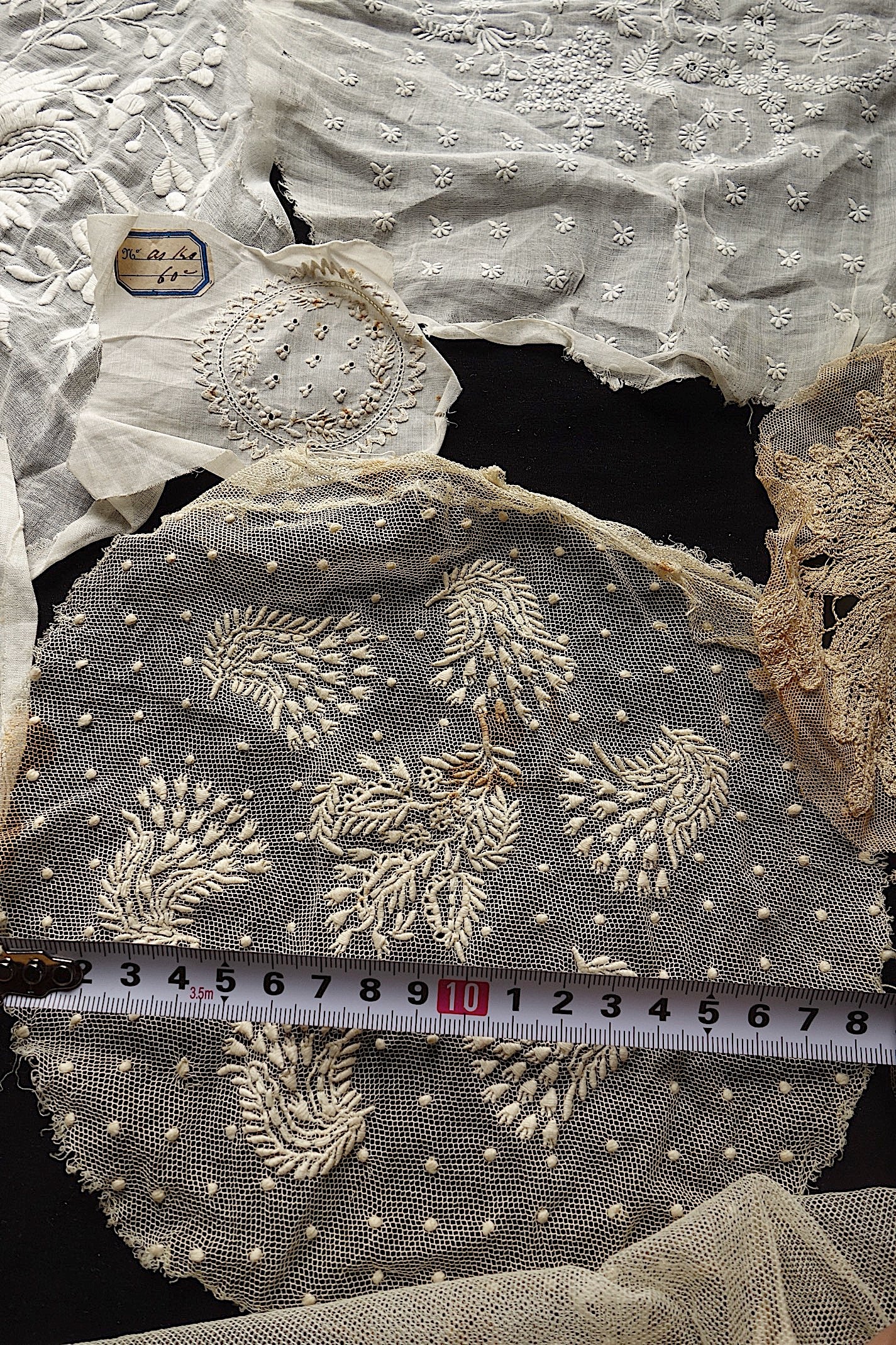 アンティークレース　モチーフlots7