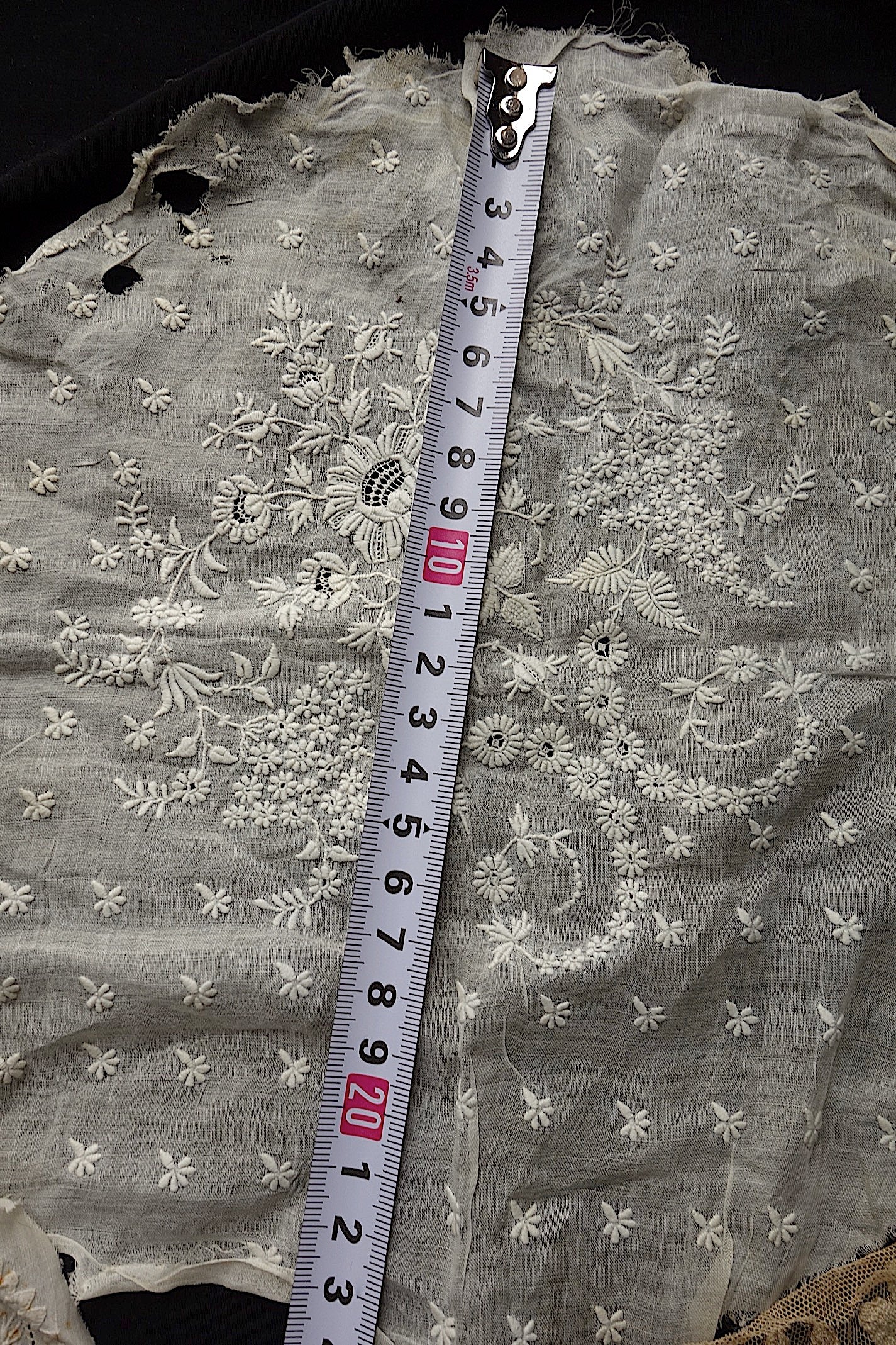 アンティークレース　モチーフlots7