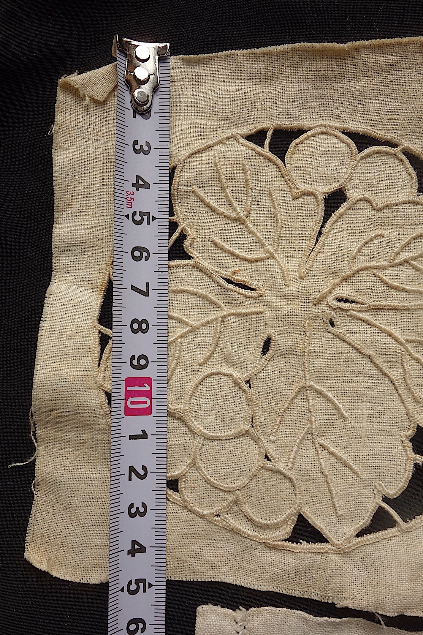 アンティークレース　モチーフlots8