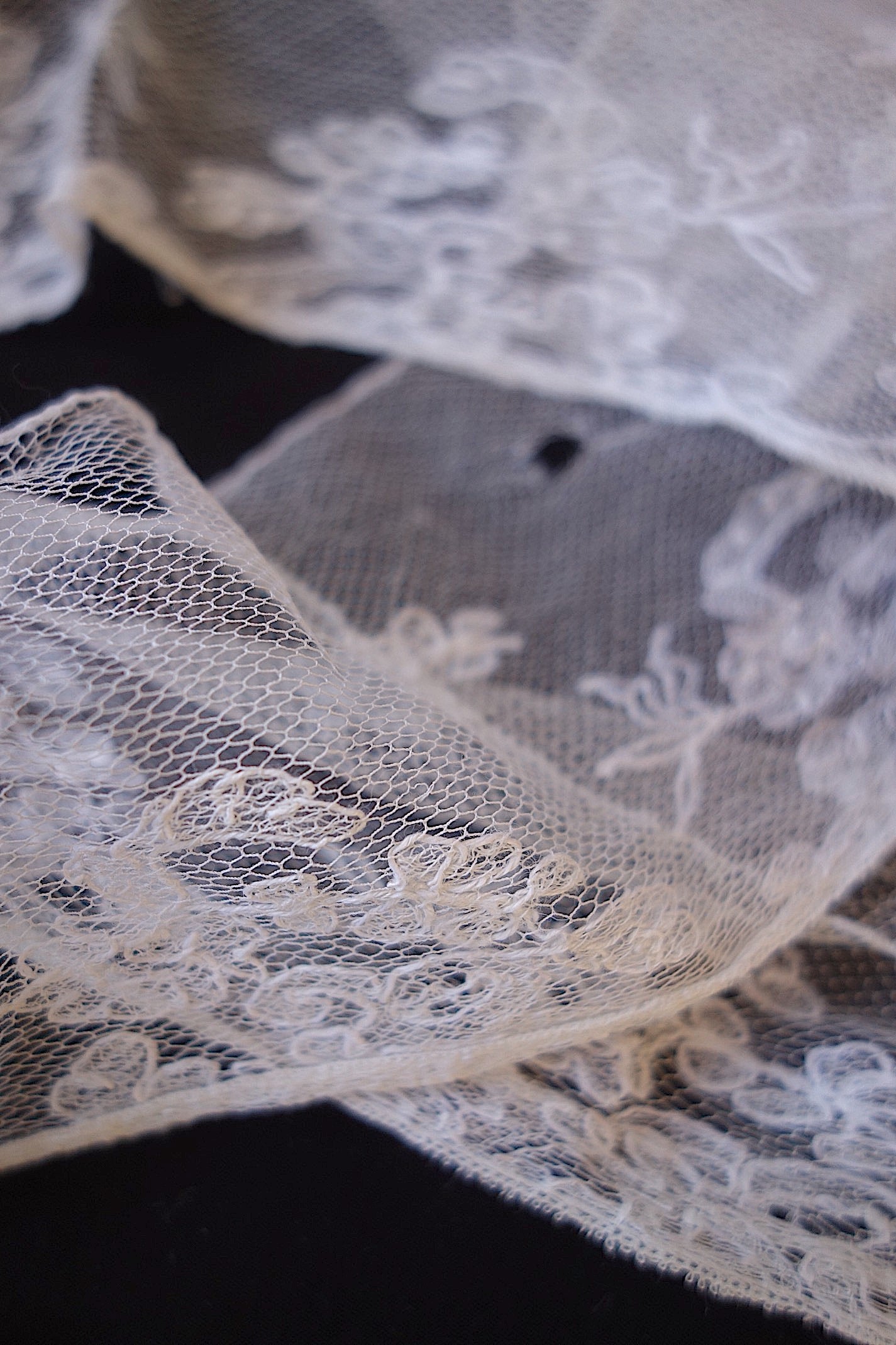 アンティークレース　3種