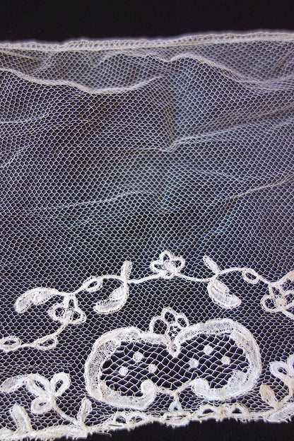 アンティークレース　アプリカッションアングレテール　