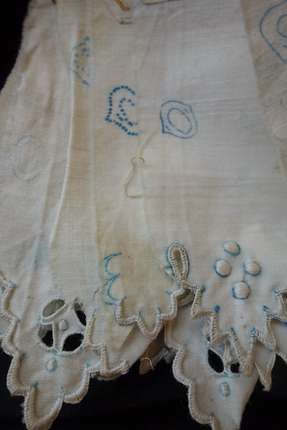 アンティークレース　刺繍テープ