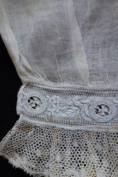 アンティークレース　袖lots2