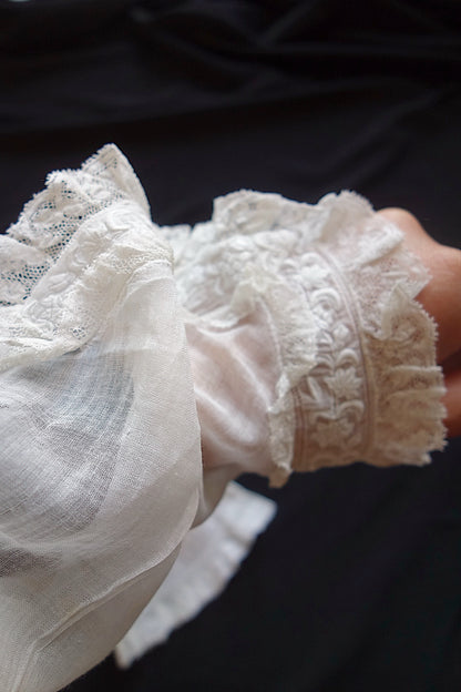 アンティークレース　袖lots2