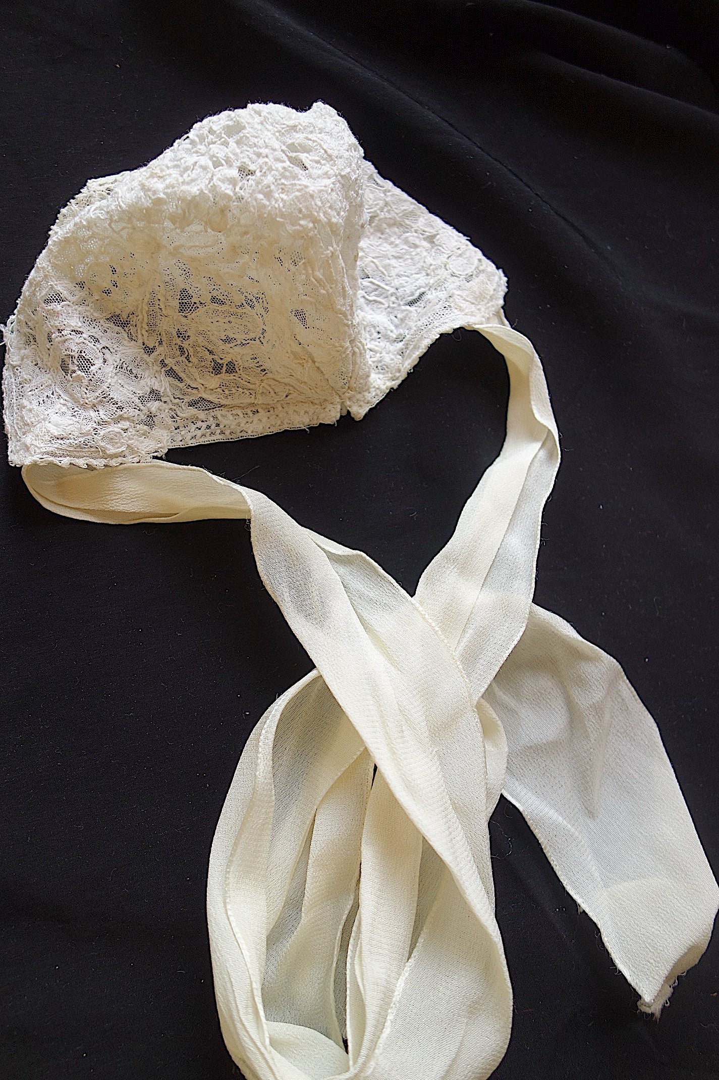 アンティークレース　ボネ　2つ