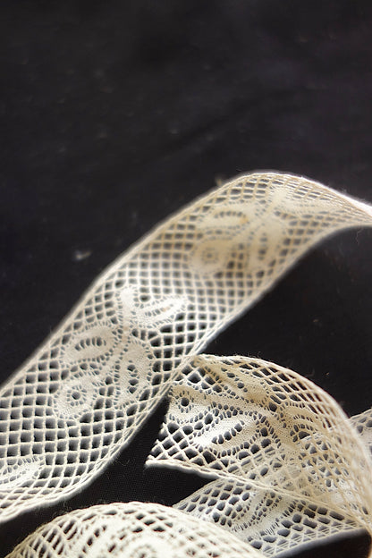 アンティークレース　2本