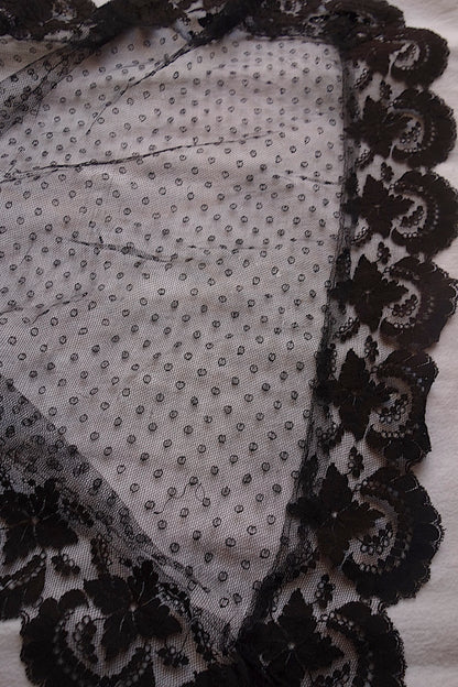 アンティークレース 黒レース　lots1 ブロンド