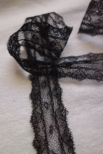 アンティークレース 黒レース　lots2 シャンティイ