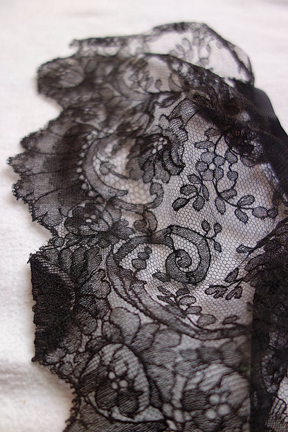 アンティークレース 黒レース　lots2 シャンティイ