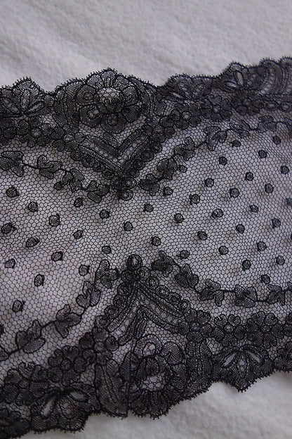 アンティークレース 黒レース　lots2 シャンティイ