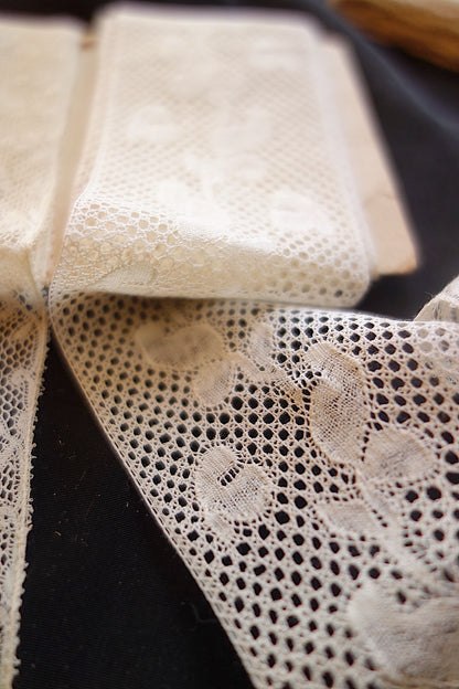 アンティークレース 3種