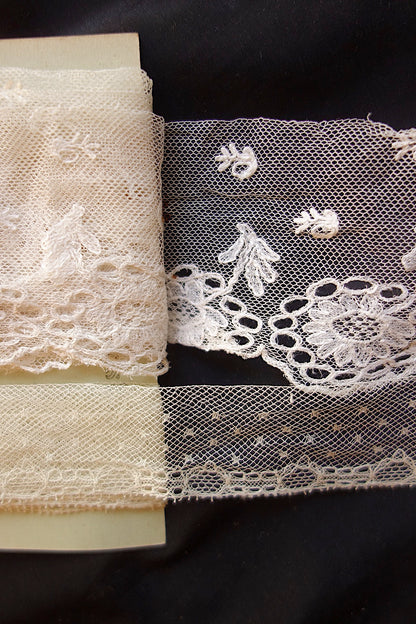 アンティークレース 2種