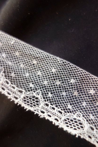 アンティークレース 2種