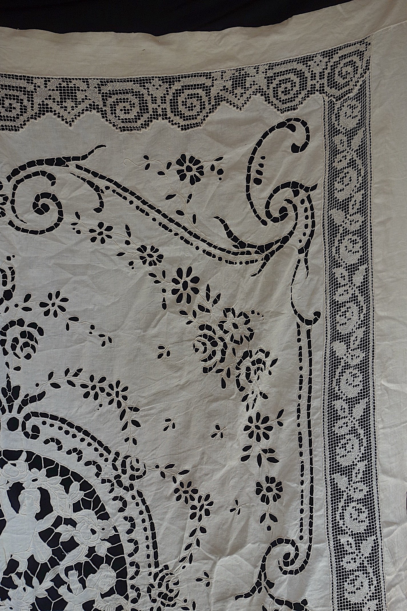 アンティーク刺繍　クロス　カーテン