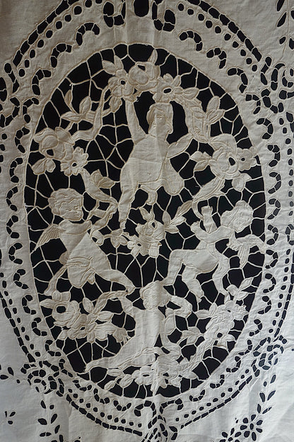 アンティーク刺繍　クロス　カーテン