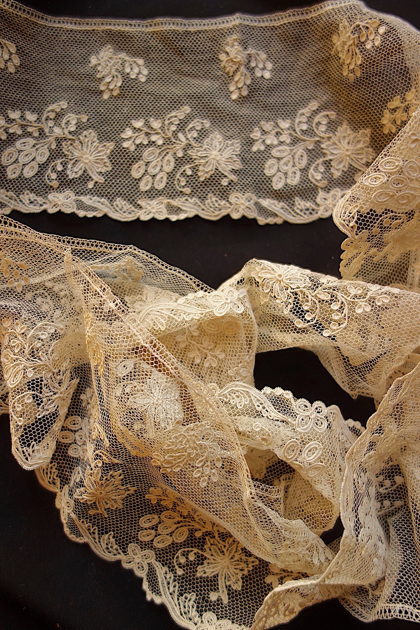 アンティークレース アランソン　200cm