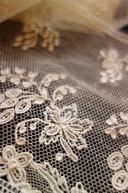 アンティークレース アランソン　60＋90cm　40cm