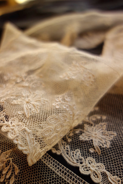 アンティークレース アランソン　60＋90cm　40cm